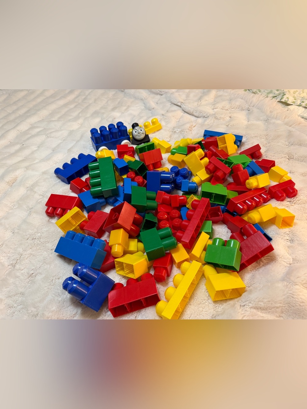 Mega Bloks Classic Big-Block Building Set - 99 Pieces Multicolor